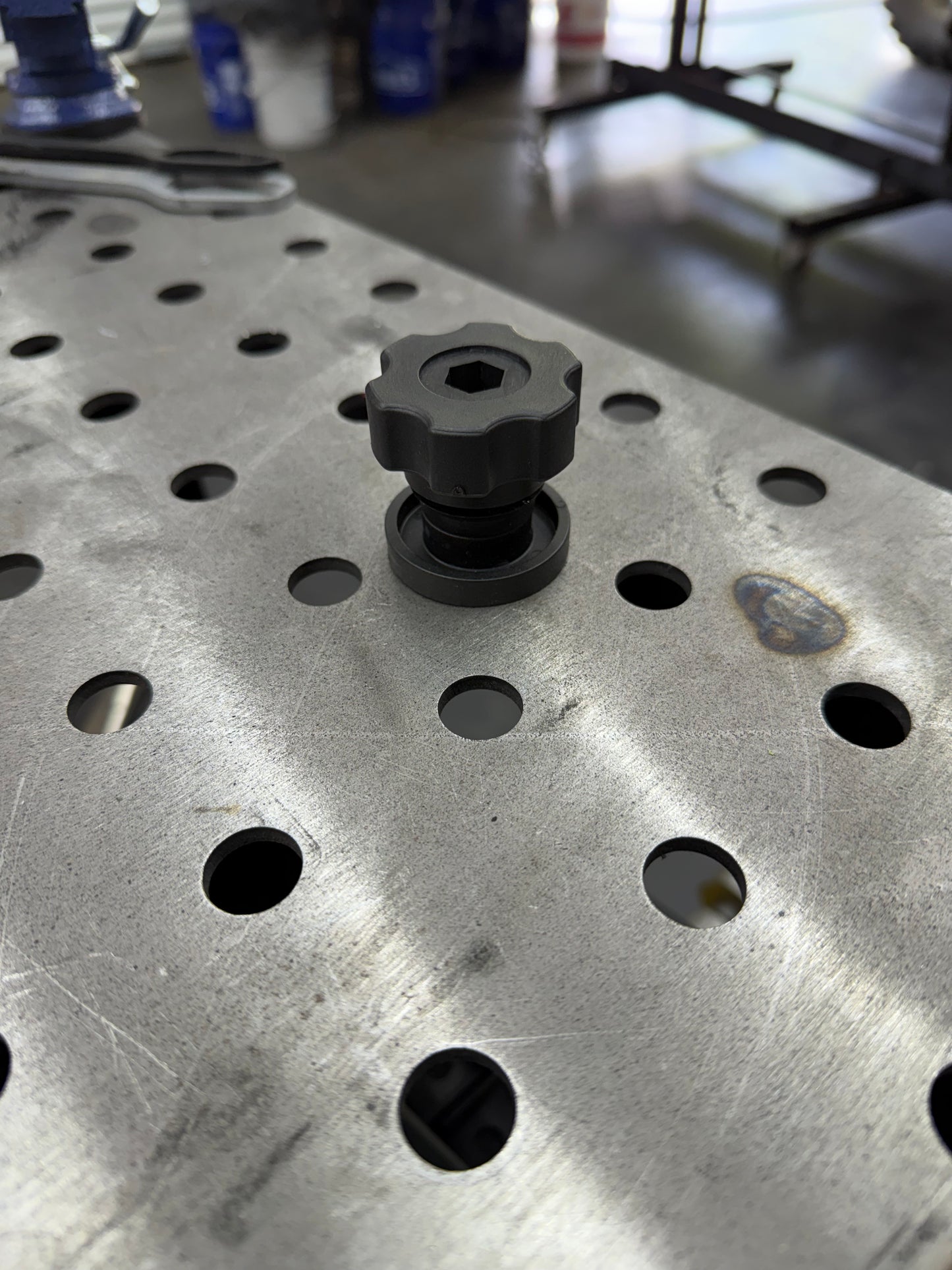 Hold down knob